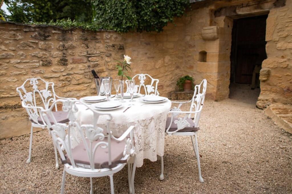 Le Manoir De Carlucet Gite Saint-Crépin-et-Carlucet Εξωτερικό φωτογραφία